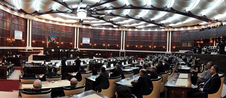 Azerbaijani Parliament approves 2014 report on combating human trafficking